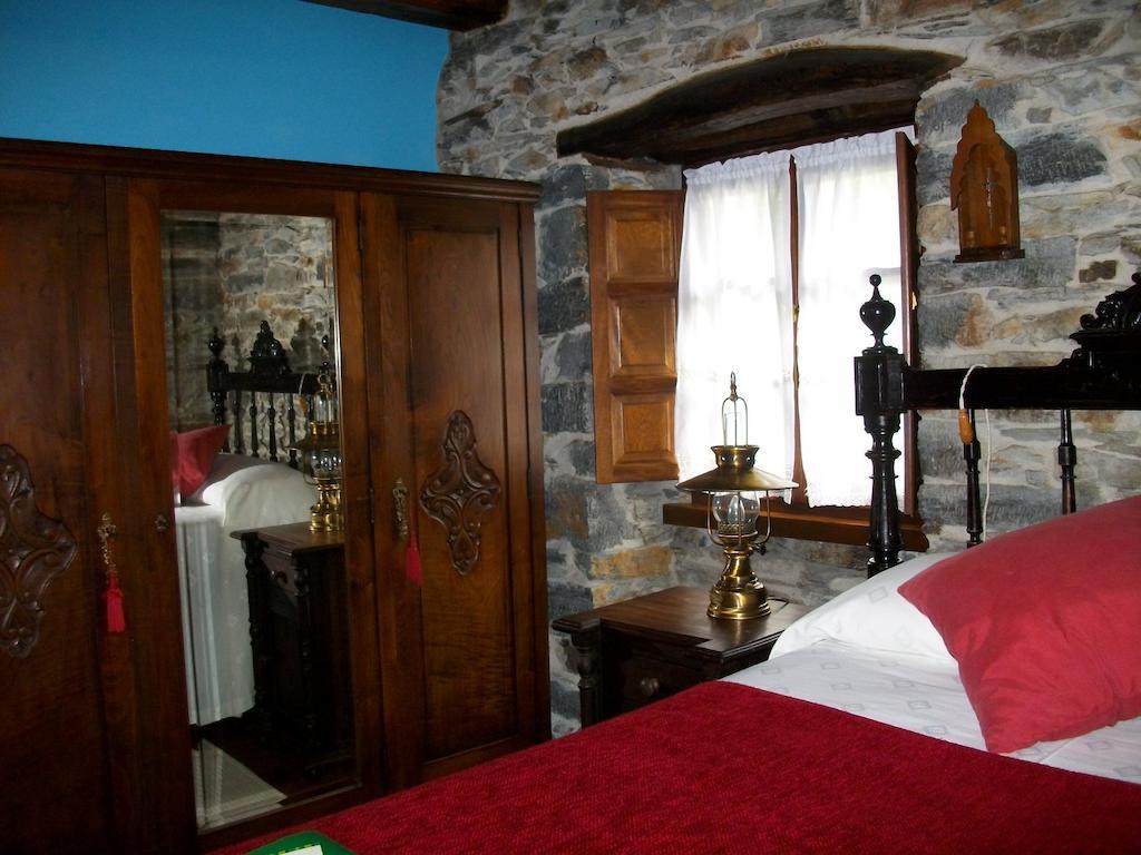 Casa De Aldea Los Glayus Konuk evi Luarca Oda fotoğraf