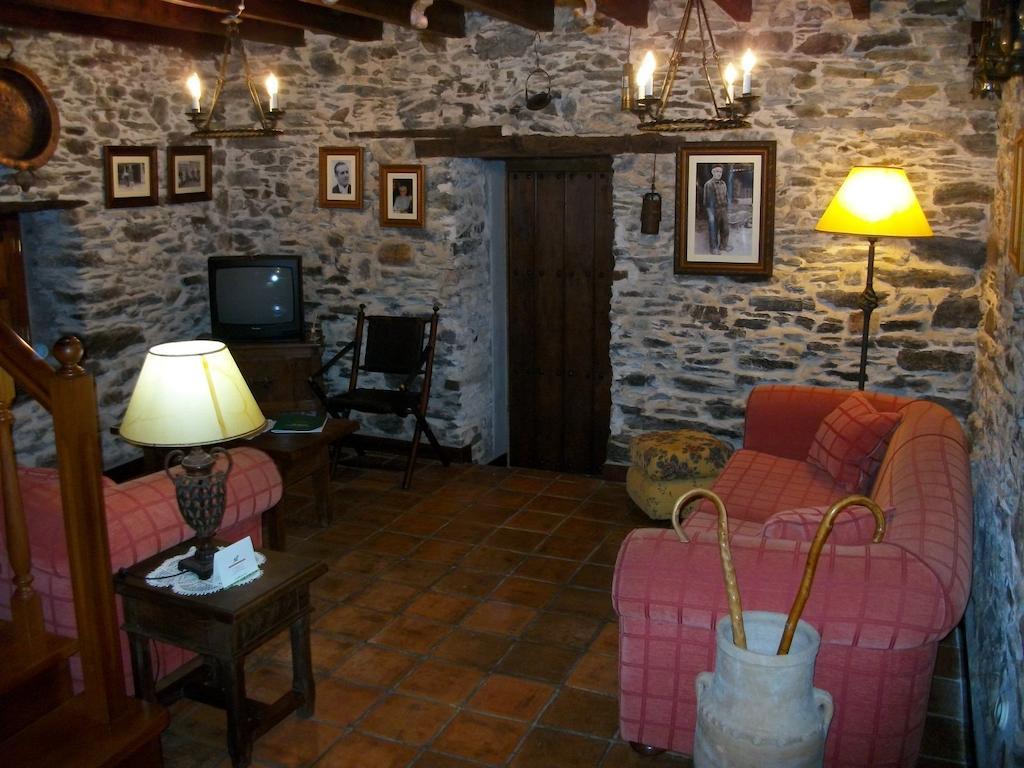 Casa De Aldea Los Glayus Konuk evi Luarca Oda fotoğraf